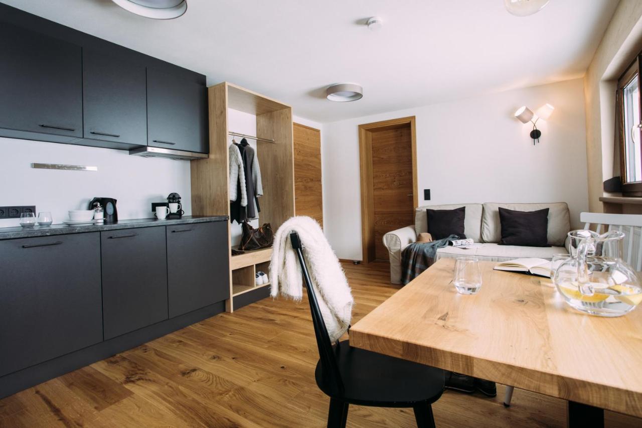 Haus Am Schihang Lermoos Extérieur photo